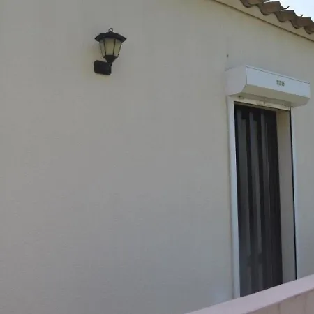 Cap D'agde, 2 Pieces, 4 Personnes - Fr-1-249-295 شقة