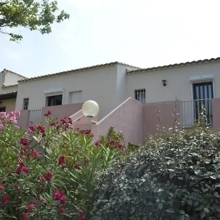 شقة Cap D'agde, 2 Pieces, 4 Personnes - Fr-1-249-295 *